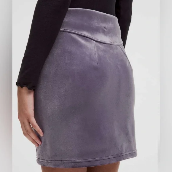 Lululemon Scuba High-Rise Mini Skirt *Velvet NWT Size Small - Picture 6 of 8